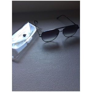 Quay Mini Desi Aviator